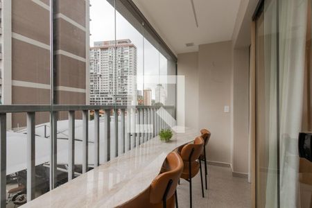 Varanda de kitnet/studio à venda com 1 quarto, 32m² em Jardim das Acacias, São Paulo