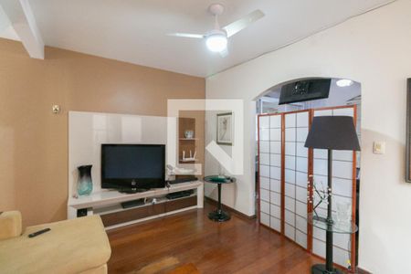 Casa à venda com 3 quartos, 186m² em Santa Rosa, Belo Horizonte