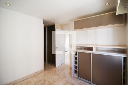 Suíte  de apartamento para alugar com 3 quartos, 105m² em Indianópolis, São Paulo