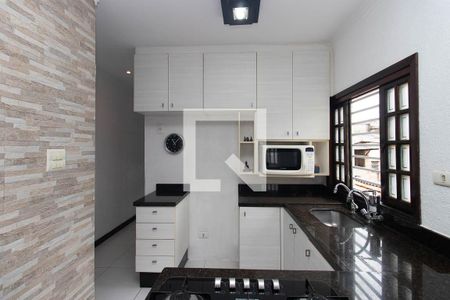 Cozinha de casa para alugar com 2 quartos, 70m² em Vila Paulistana, São Paulo