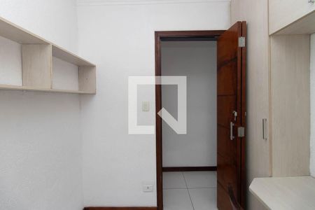 Quarto 1 de casa para alugar com 2 quartos, 70m² em Vila Paulistana, São Paulo