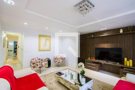 Sala de TV de casa à venda com 5 quartos, 360m² em Campestre, Santo André