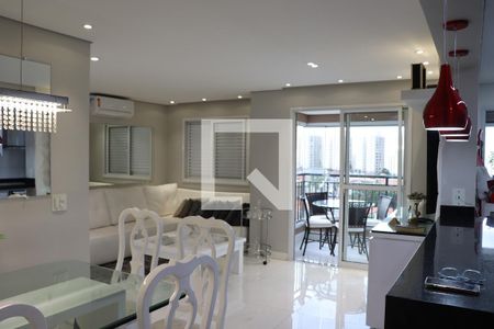 Sala de apartamento à venda com 1 quarto, 76m² em Jardim Tupanci, Barueri