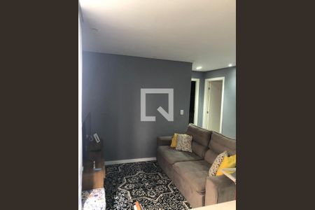Sala de apartamento para alugar com 2 quartos, 54m² em Jardim Branca Flor, Embu das Artes
