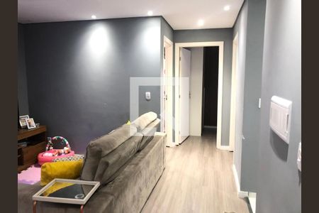 Sala de apartamento para alugar com 2 quartos, 54m² em Jardim Branca Flor, Embu das Artes
