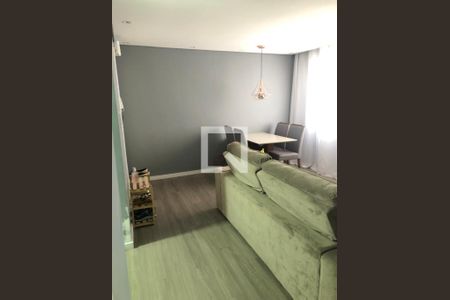 Sala de apartamento para alugar com 2 quartos, 54m² em Jardim Branca Flor, Embu das Artes