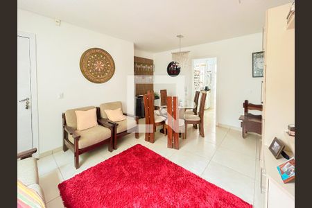 Apartamento à venda com 3 quartos, 178m² em Heliópolis, Belo Horizonte