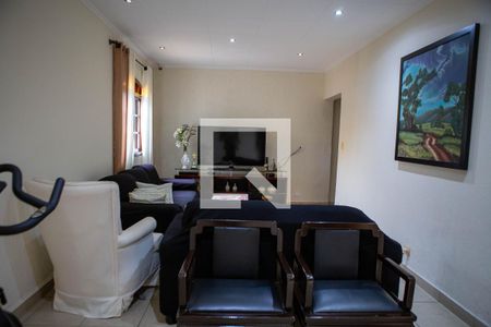 Sala de Estar de casa à venda com 3 quartos, 395m² em Jardim Pazini, São Paulo