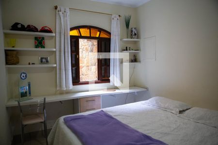 Quarto 1 de casa à venda com 3 quartos, 395m² em Jardim Pazini, São Paulo