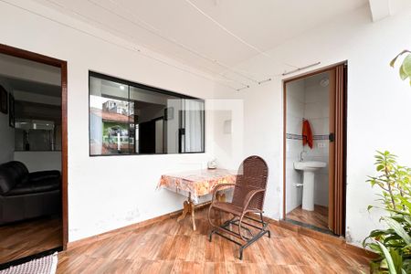 Sacada de casa para alugar com 2 quartos, 100m² em Parque Sao Bernardo, São Bernardo do Campo