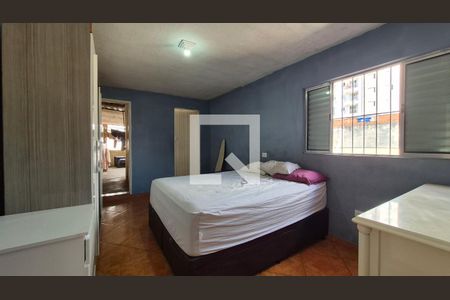 Suíte de casa à venda com 3 quartos, 179m² em Vila Metalúrgica, Santo André