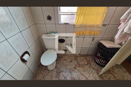 Banheiro da suíte de casa à venda com 3 quartos, 179m² em Vila Metalúrgica, Santo André