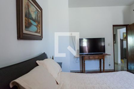 quarto 1 de casa à venda com 4 quartos, 300m² em Sagrada Família, Belo Horizonte