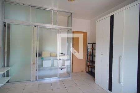 Quarto  de apartamento à venda com 1 quarto, 60m² em Centro, São Leopoldo