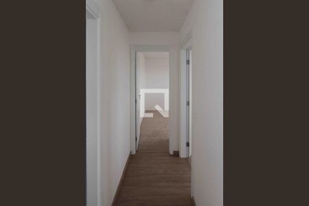 Corredor de apartamento para alugar com 2 quartos, 41m² em Vila Ema, São Paulo