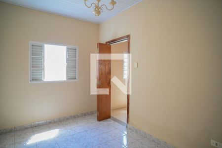 Quarto 1 de casa para alugar com 2 quartos, 80m² em Vila Moraes, São Paulo