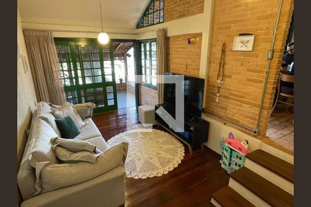 Casa para alugar com 4 quartos, 225m² em Agronômica, Florianópolis