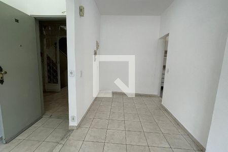 Sala de apartamento para alugar com 3 quartos, 70m² em Jardim Vinte E Cinco de Agosto, Duque de Caxias