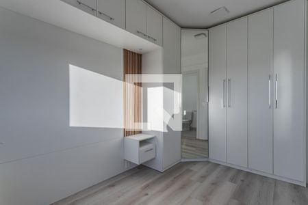 Suíte de apartamento para alugar com 3 quartos, 66m² em Jardim Lindóia, Porto Alegre