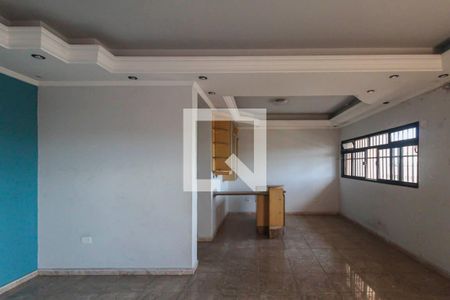 Casa à venda com 3 quartos, 200m² em Vila Industrial, São Paulo