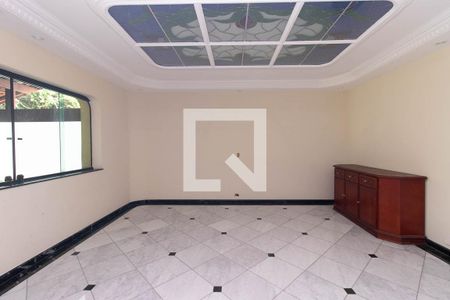 Sala de TV de casa à venda com 4 quartos, 560m² em Jardim Leonor Mendes de Barros, São Paulo