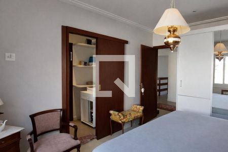 Quarto 1 de casa para alugar com 4 quartos, 330m² em Tristeza, Porto Alegre