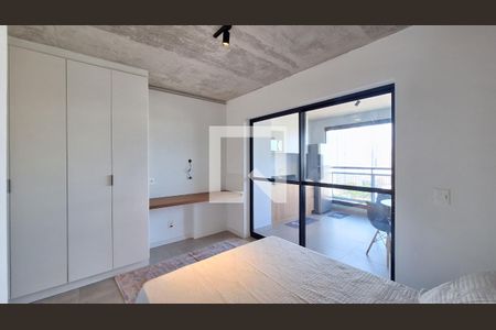 Quarto  de kitnet/studio para alugar com 1 quarto, 33m² em Bom Retiro, São Paulo