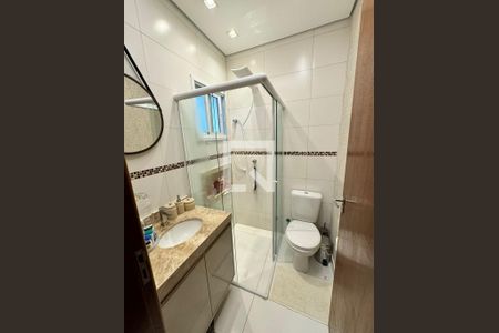 Banheiro de casa de condomínio para alugar com 2 quartos, 96m² em Jardim Izildinha, Guarulhos