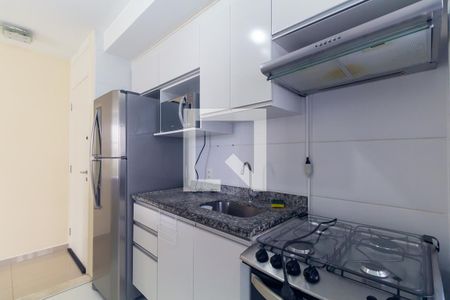 Cozinha de apartamento para alugar com 3 quartos, 62m² em Jardim Guairaca, São Paulo