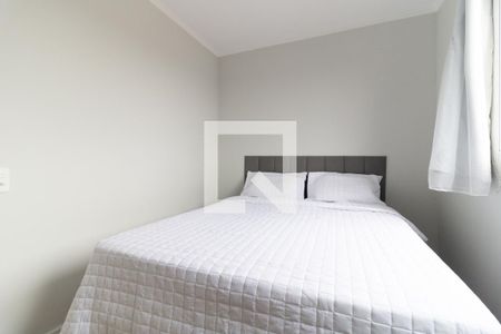 Quarto 1 de apartamento à venda com 2 quartos, 42m² em Parque Bristol, São Paulo