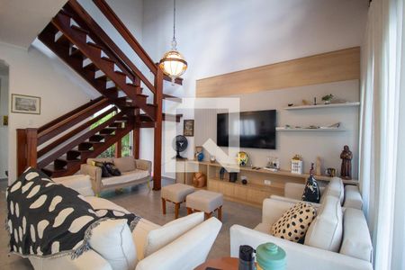 Sala  de casa de condomínio para alugar com 3 quartos, 205m² em Jardim Astro, Sorocaba