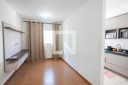 Sala de apartamento para alugar com 2 quartos, 55m² em Shopping Park, Uberlândia