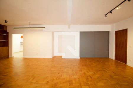 Apartamento à venda com 3 quartos, 162m² em Cerqueira César, São Paulo