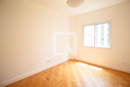 Apartamento à venda com 3 quartos, 162m² em Cerqueira César, São Paulo