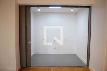 Apartamento à venda com 3 quartos, 162m² em Cerqueira César, São Paulo