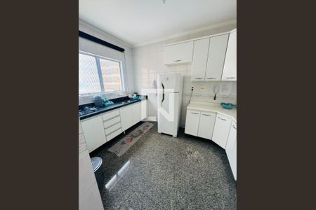 Cozinha de apartamento para alugar com 2 quartos, 115m² em Aviação, Praia Grande