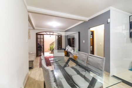 Sala de casa à venda com 4 quartos, 362m² em Itaquera, São Paulo