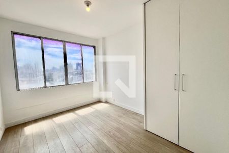 Quarto 1 de apartamento à venda com 3 quartos, 98m² em Leblon, Rio de Janeiro