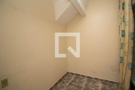 Quarto 2 de casa para alugar com 3 quartos, 200m² em Vila Cruz das Almas, São Paulo