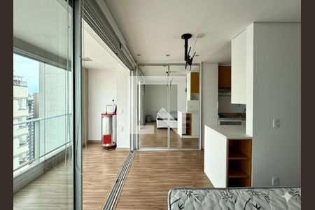 Quarto de kitnet/studio para alugar com 1 quarto, 36m² em Brooklin, São Paulo