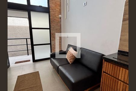 Sala/Cozinha de apartamento para alugar com 1 quarto, 55m² em Mirandópolis, São Paulo