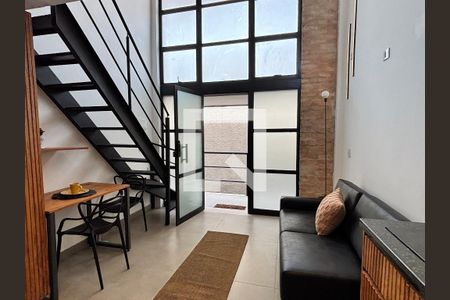 Sala/Cozinha de apartamento para alugar com 1 quarto, 55m² em Mirandópolis, São Paulo