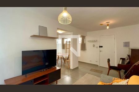 Sala de apartamento para alugar com 2 quartos, 70m² em Alto de Pinheiros, São Paulo