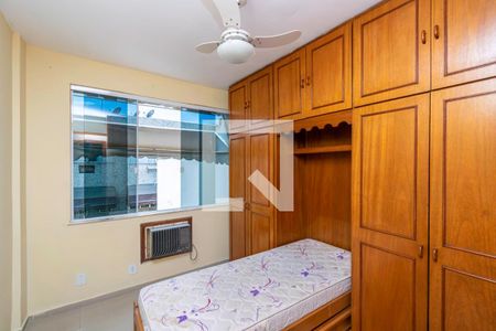 Quarto 1 de apartamento para alugar com 2 quartos, 70m² em Vila da Penha, Rio de Janeiro