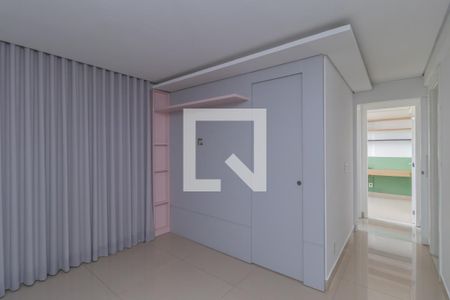 Apartamento à venda com 3 quartos, 70m² em Serrano, Belo Horizonte
