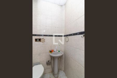 Banheiro de apartamento para alugar com 1 quarto, 45m² em Praça Seca, Rio de Janeiro