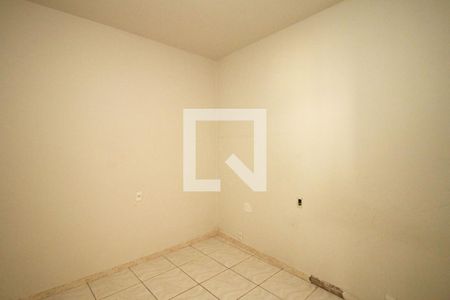 Quarto 2 de apartamento para alugar com 2 quartos, 53m² em Irajá, Rio de Janeiro