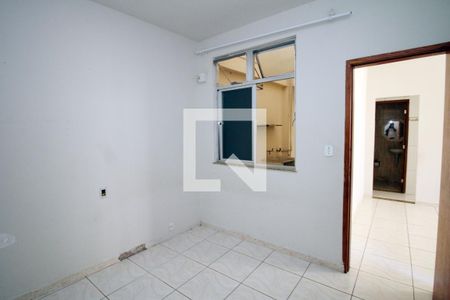 Quarto 2 de apartamento para alugar com 2 quartos, 53m² em Irajá, Rio de Janeiro