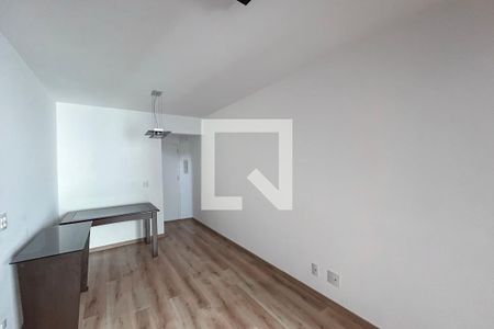 Sala de apartamento para alugar com 3 quartos, 65m² em Aclimação, São Paulo