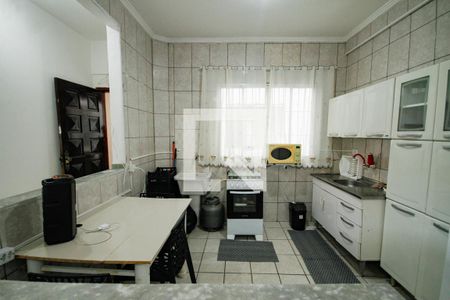 Apartamento para alugar com 2 quartos, 56m² em Maracanã, Praia Grande